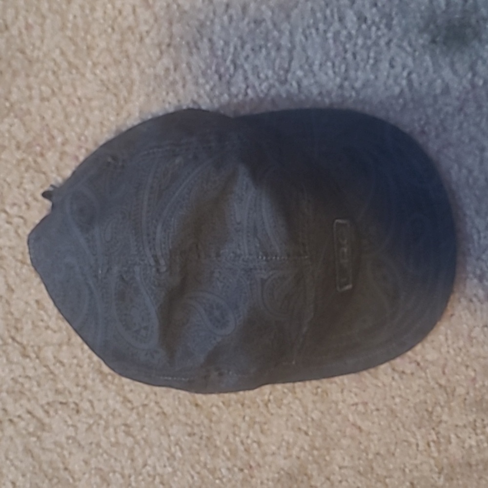 LRG True Heads Adjustable Fitted Hat - Picture 3 of 3